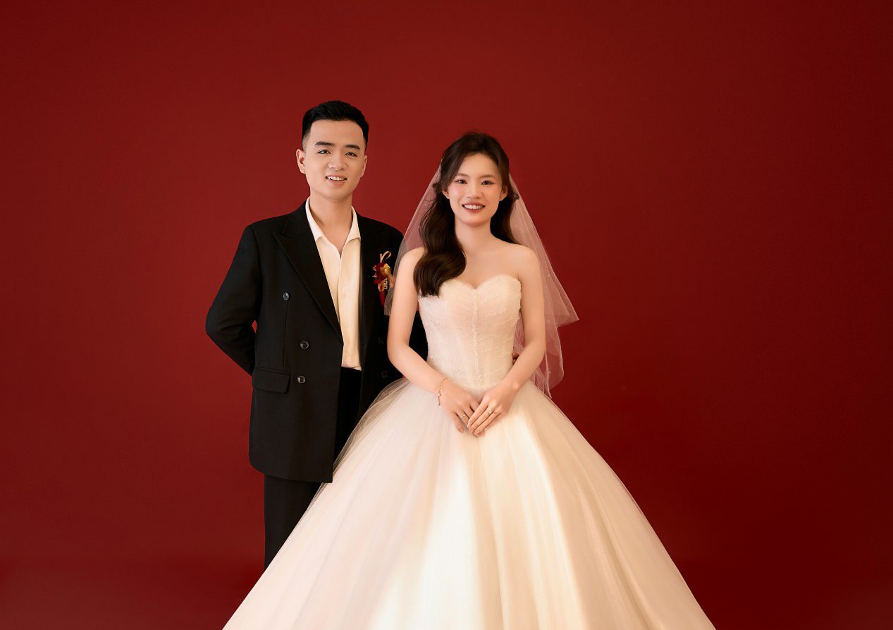 Tài Dư – Hồng Nhung